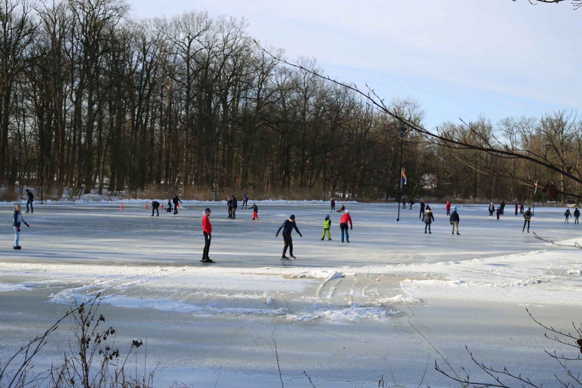 Foto's: Deldense schaatspret in beeld