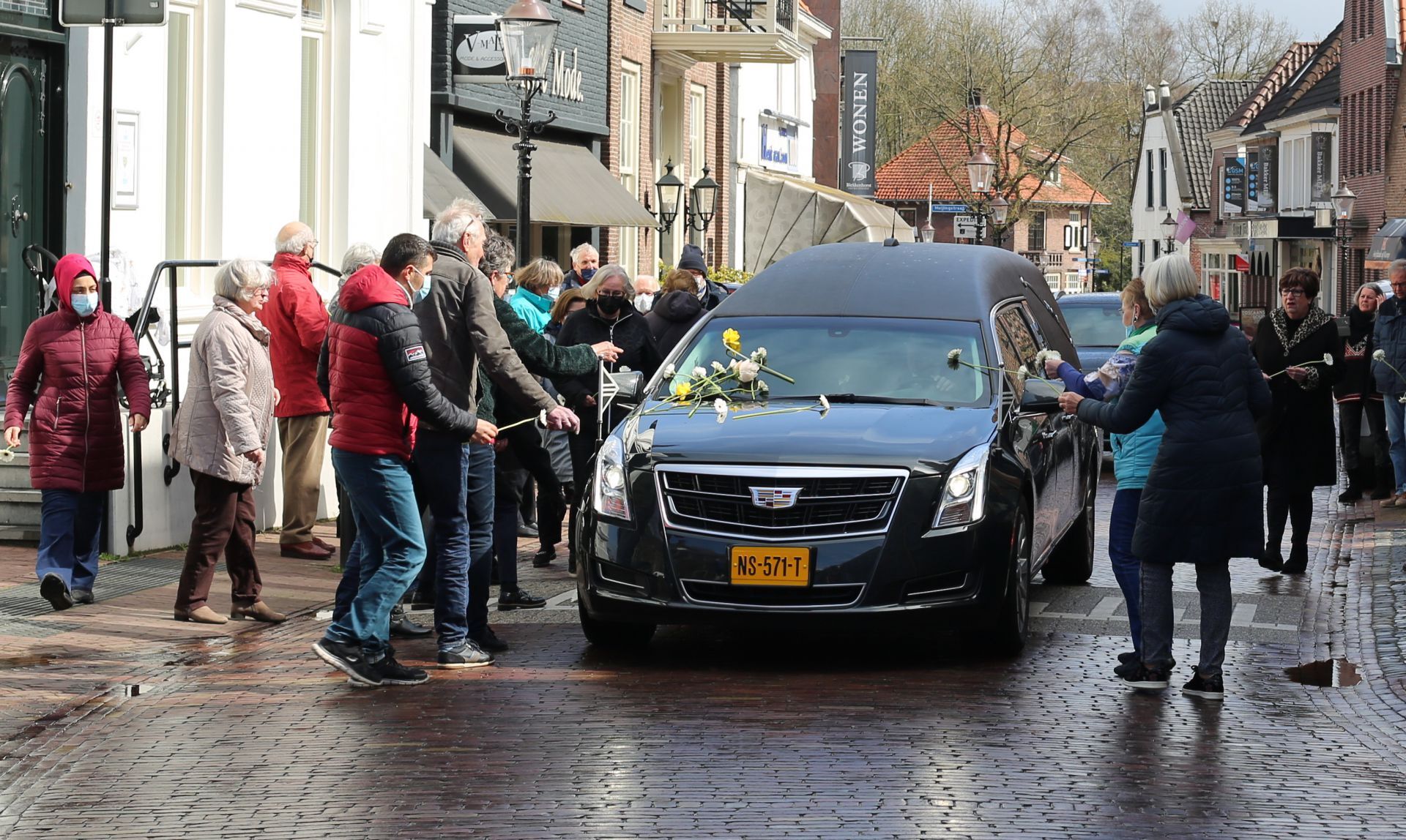 Erehaag voor overleden vrijwilliger Zoutmuseum Delden