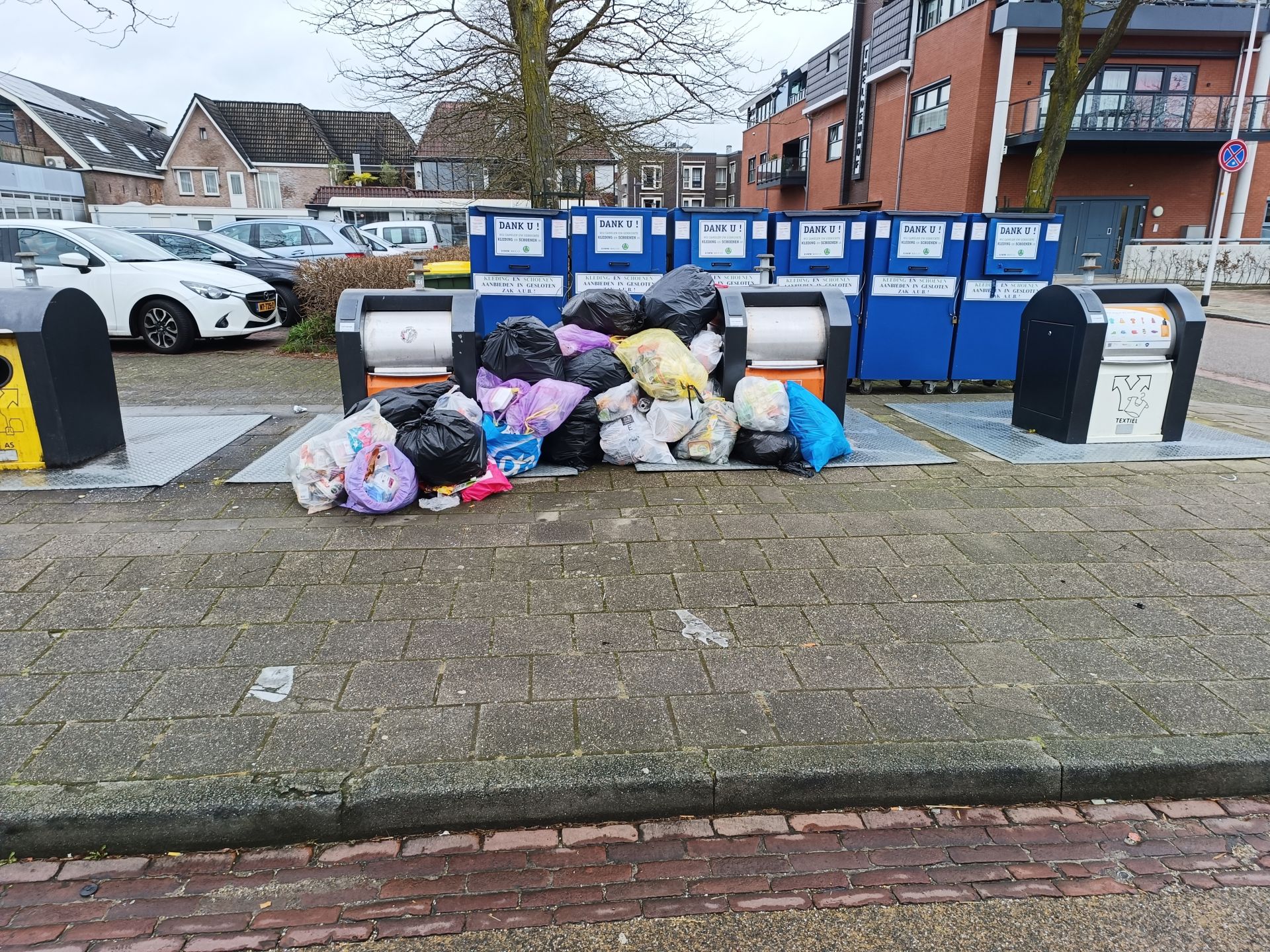 Irritatie om &lsquo;afvaldump&rsquo; aan De Kolk in Delden