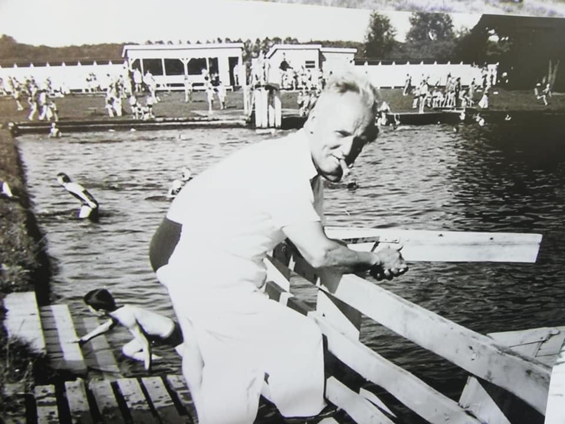 De geschiedenis van Delden in Beeld - Badmeester Piet Visser