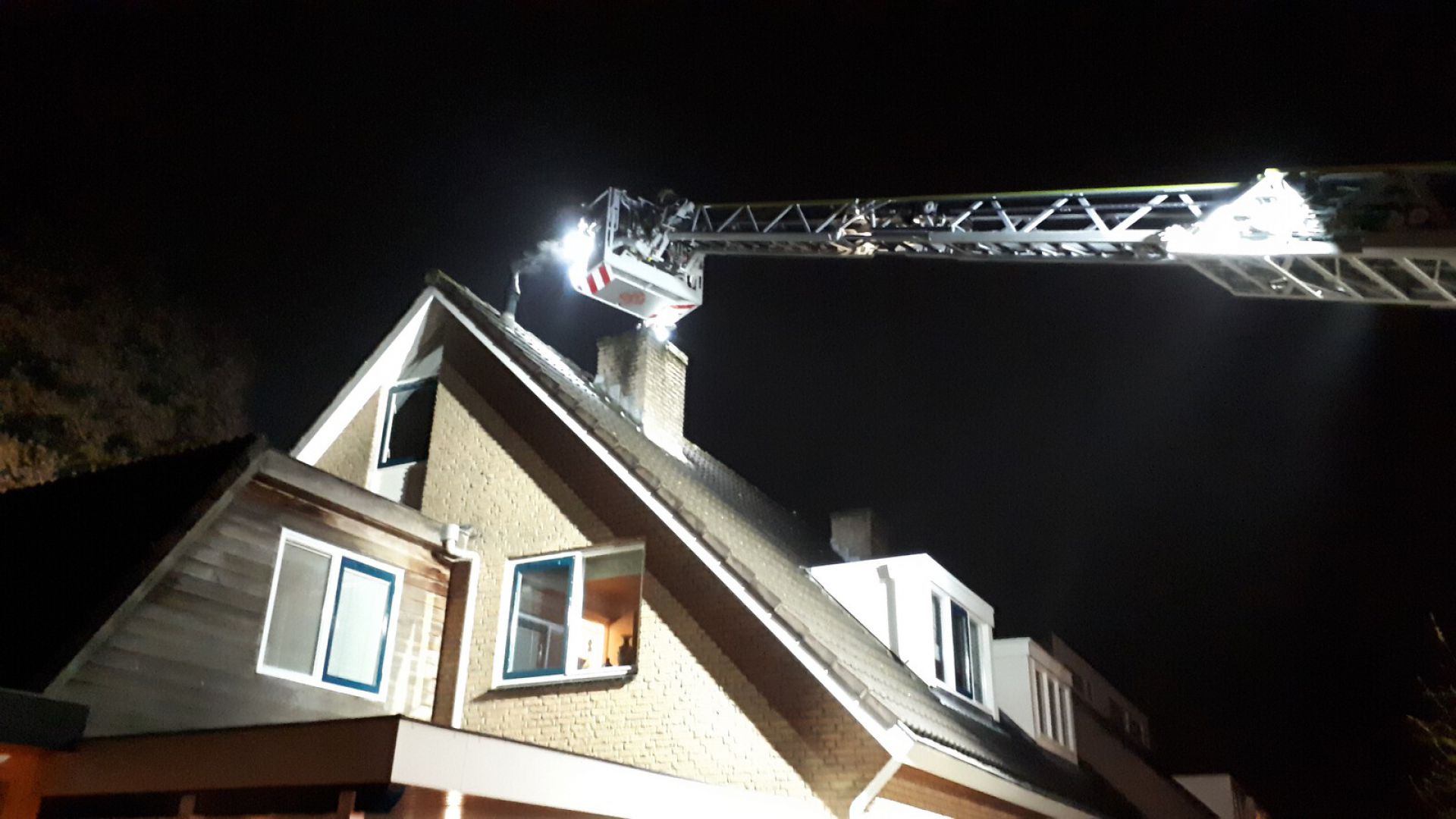 Schoorsteenbrand aan Hooi-Esch Delden