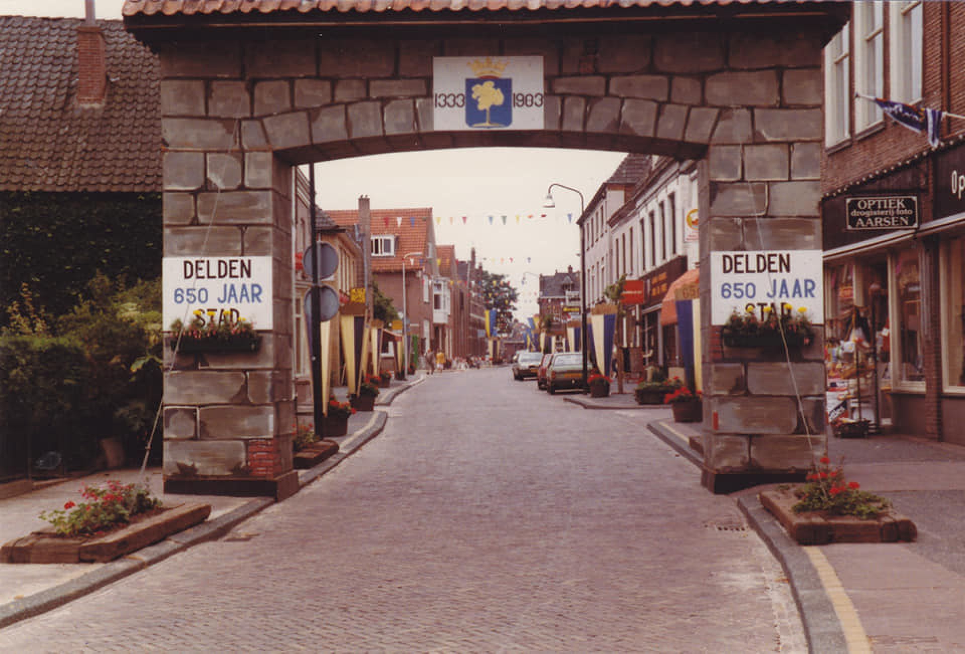 De geschiedenis van Delden in Beeld - Stadspoort Delden in 1983