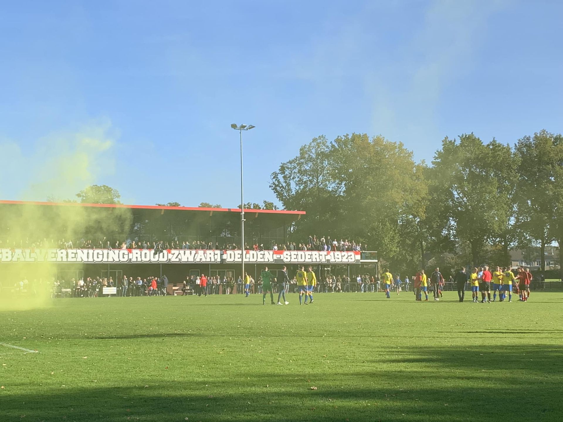 SV Delden wint derby en neemt koppositie over van Rood Zwart