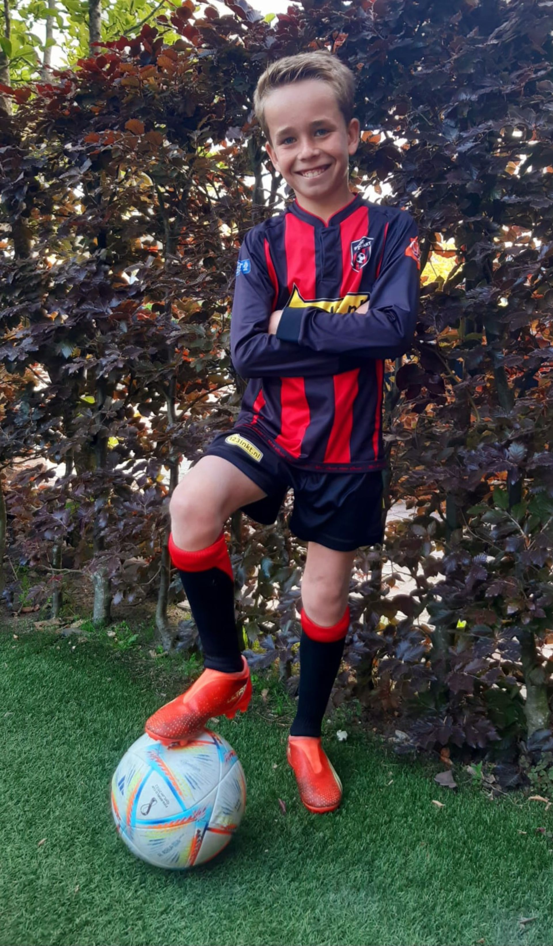 Deldense Noud (11) maakt droomtransfer van Rood Zwart naar FC Twente/Heracles Academie