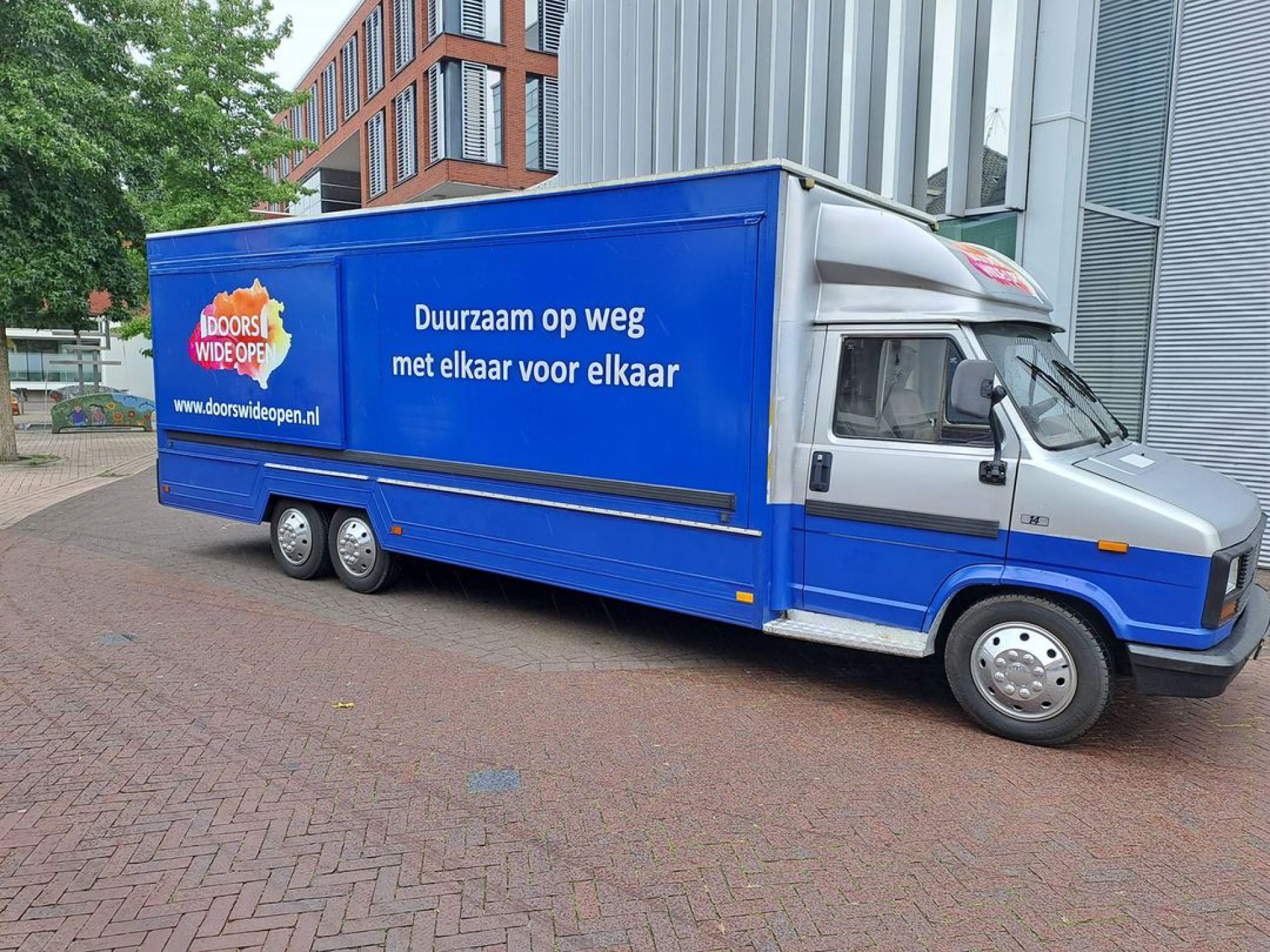 Speelgoedbus voor minderbedeelden op 30 november in Delden