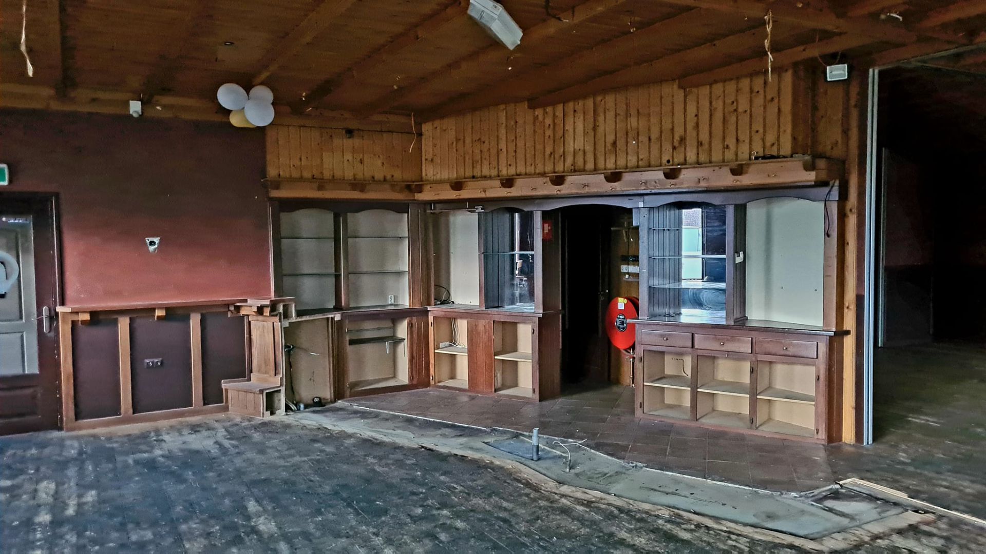 Sleutels Caf&eacute; de Boemel en voormalige basisschool Toonladder Delden ingeleverd