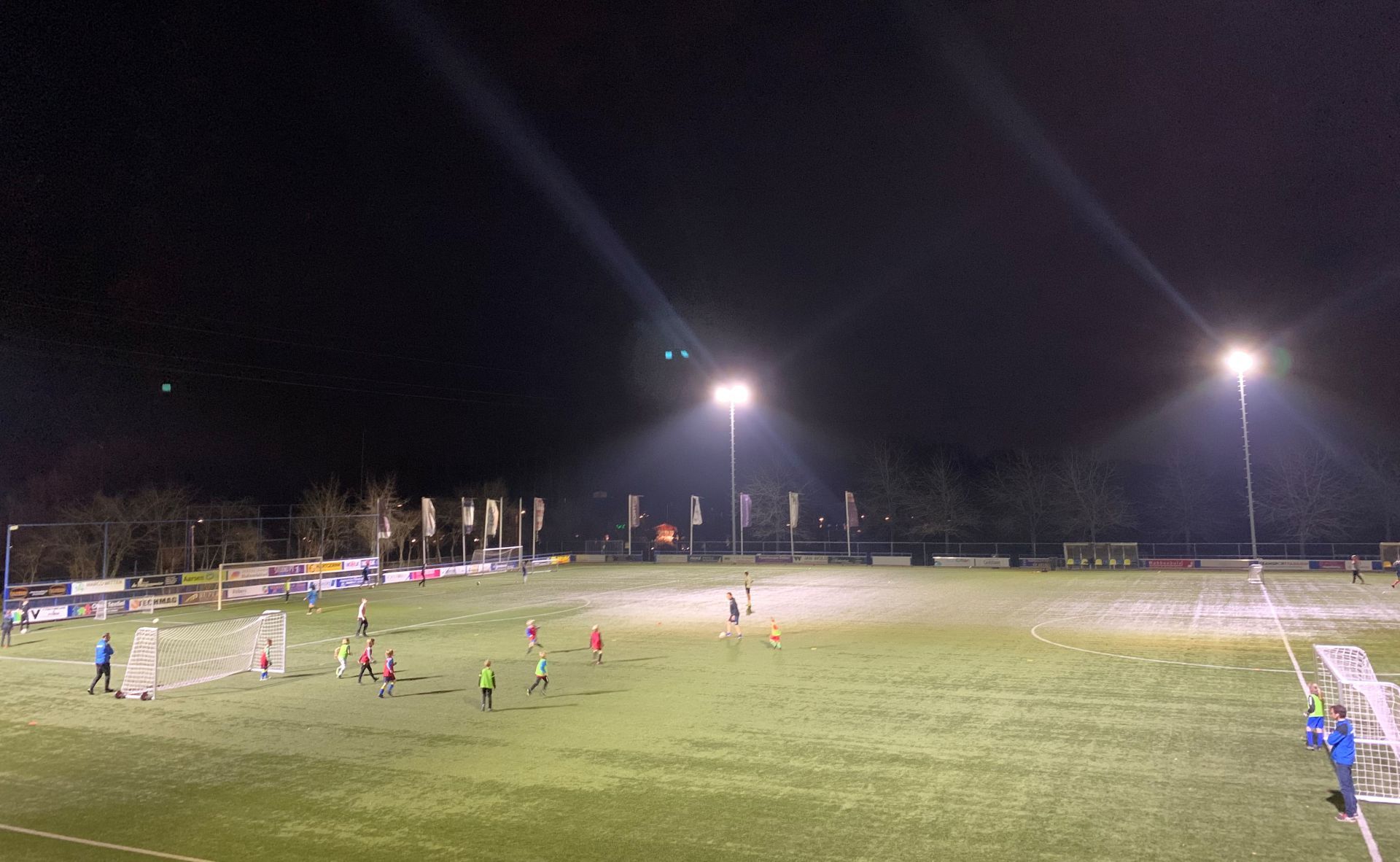 Velden SV Delden helder en duurzaam verlicht met nieuwe LED verlichting