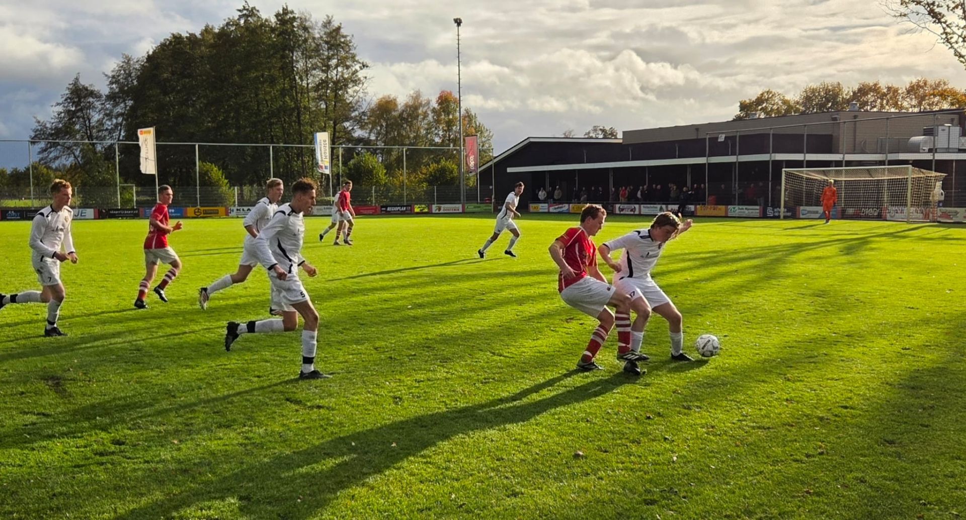 Rood Zwart verliest tweede wedstrijd op rij