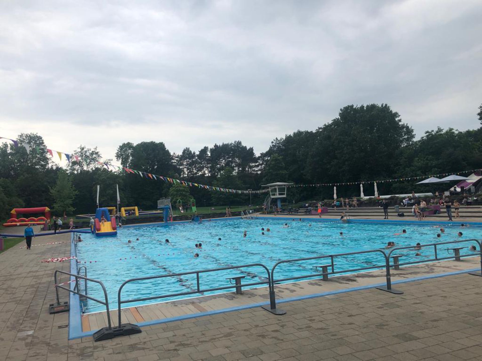 Zwemvierdaagse Delden weer in de lift - 'Blij met kleine 250 deelnemers'