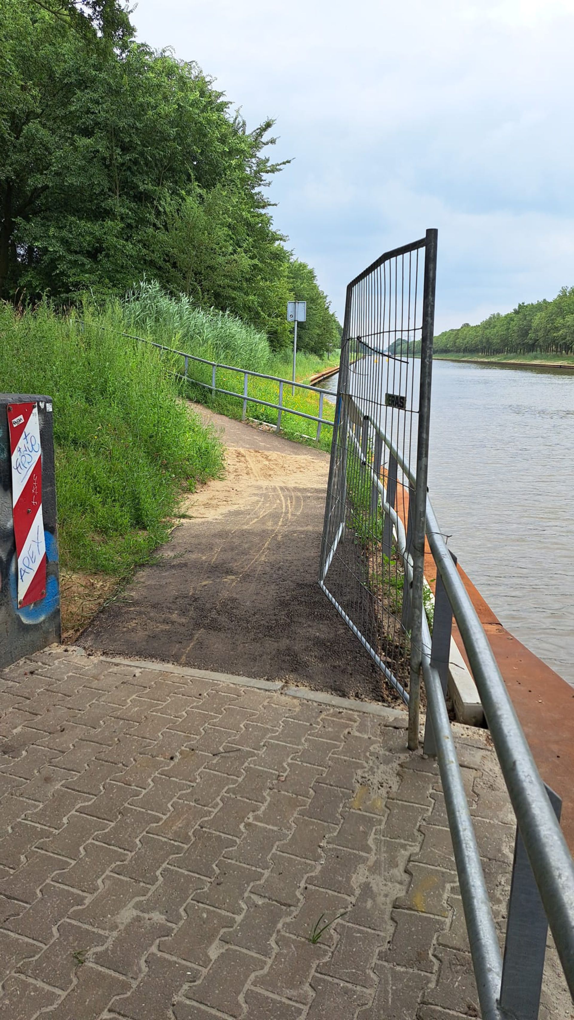 Fietspad onder Annabrug hersteld maar onduidelijkheid over opening