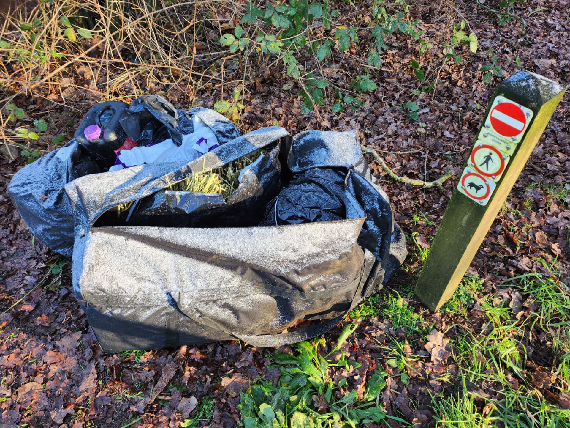 Tas met vermoedelijk drugsafval gevonden op landgoed Twickel