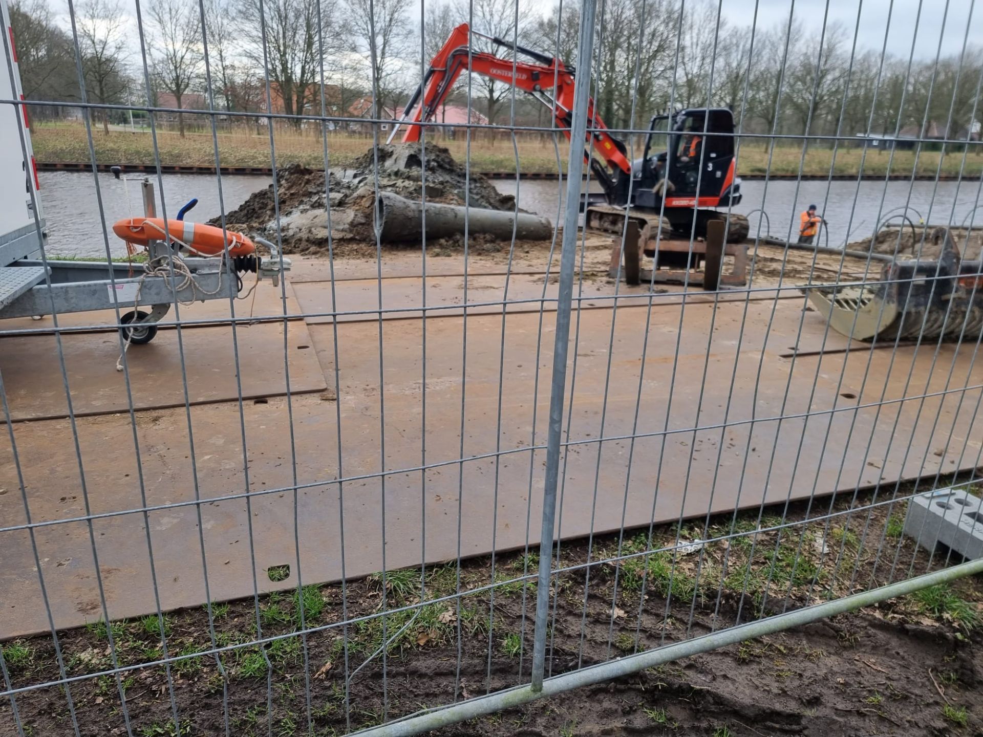 Afvoer tussen vijver Rode Pad en kanaal Delden hersteld