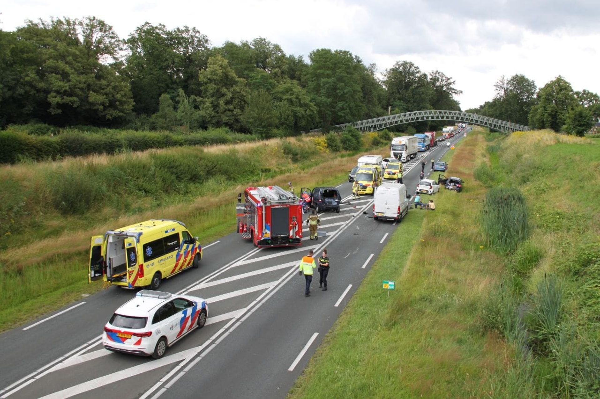 ​Ongeval met 4 auto's op N346 bij Delden