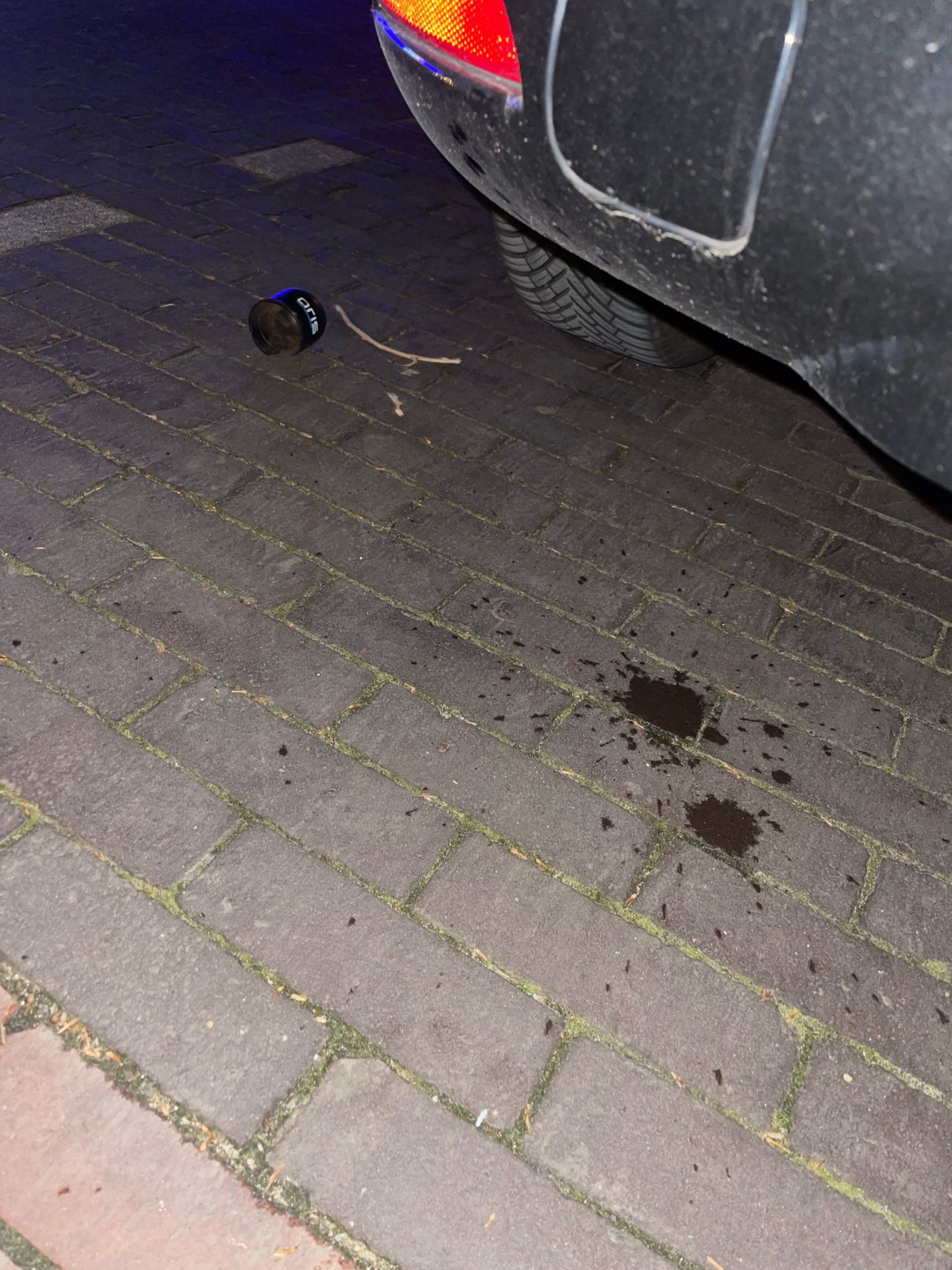 Aanrijding met geparkeerde auto aan Langestraat - Eigenaar zoekt getuigen