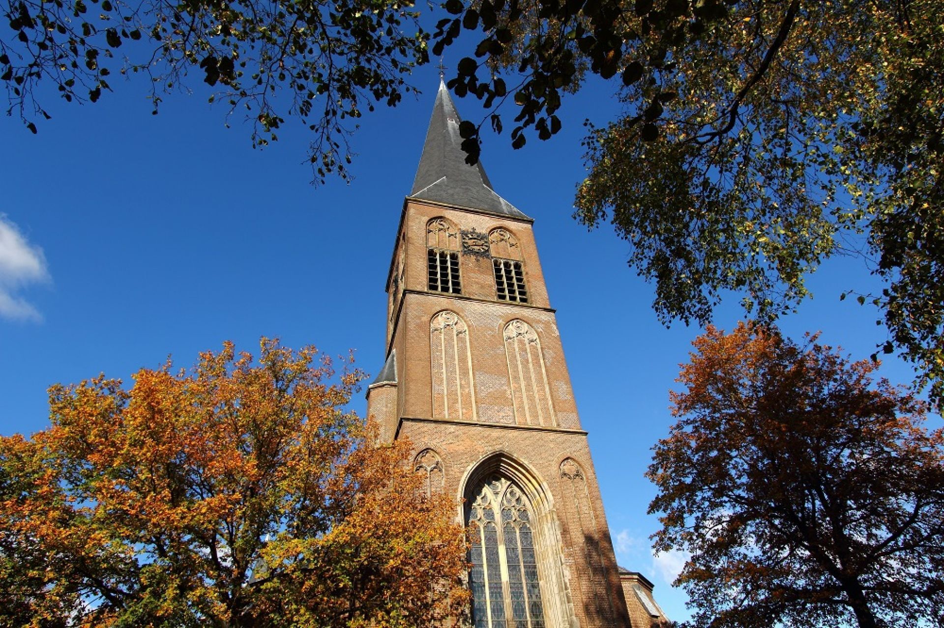Heilige Blasiuskerk Delden precies 150 jaar in gebruik: &lsquo;Feest in 1873 met Chinese fakkels en vuurwerk&rsquo;