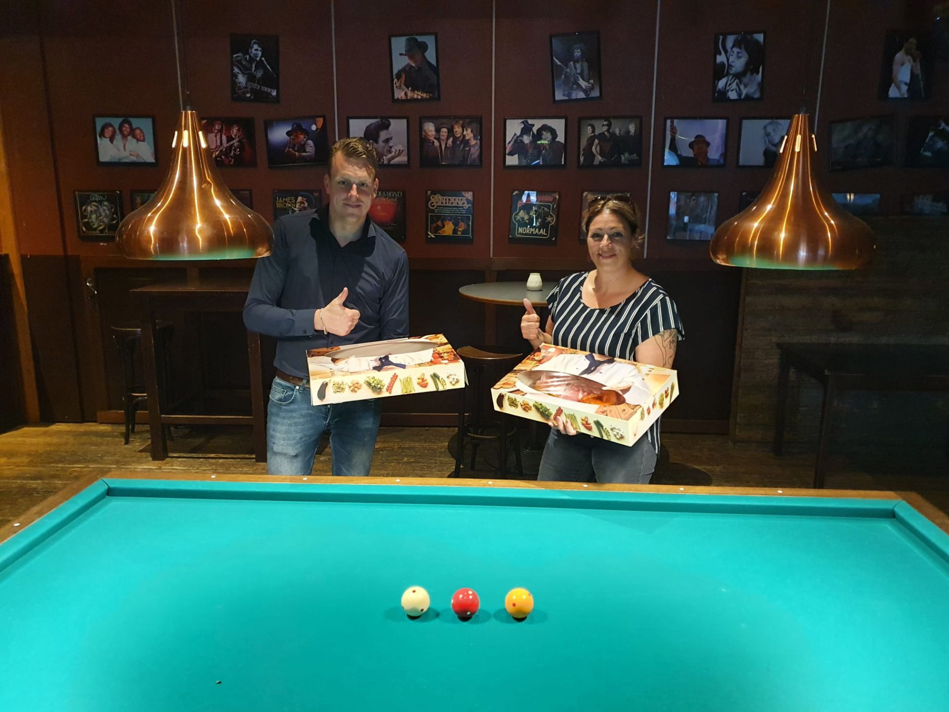 Laura Vrielink en Ivo Otten winnen Open Deldense kampioenschappen biljarten 