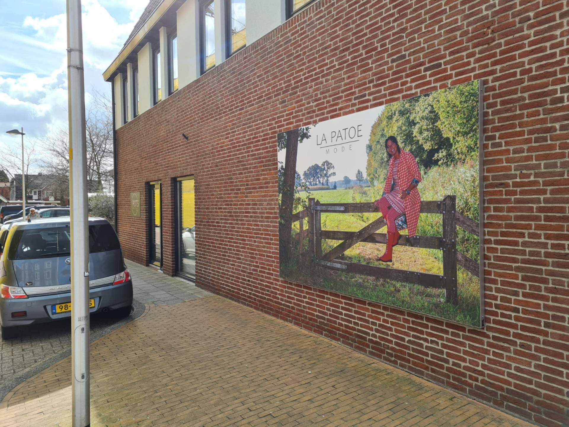 Galerie Pots en La Patoe nieuw in centrum - Blendd en GSM Service Delden stoppen aan Langestraat