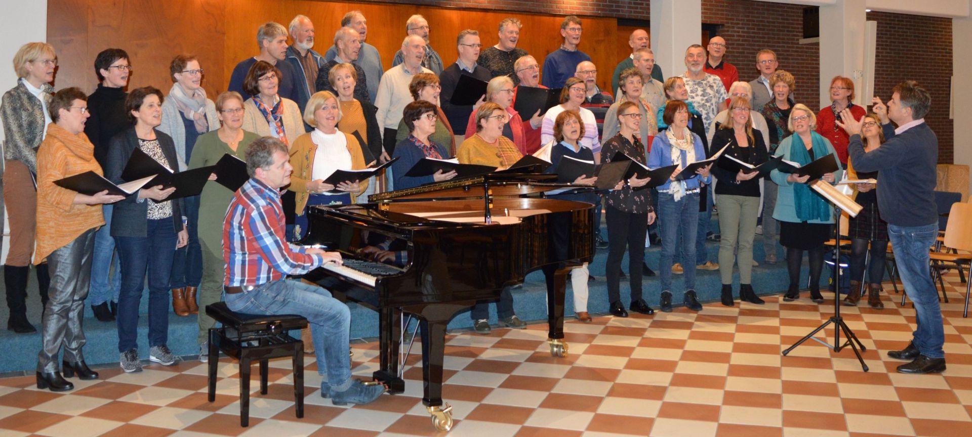 Sfeervol kerstconcert in warme Oude Blasiuskerk met Opus &rsquo;94
