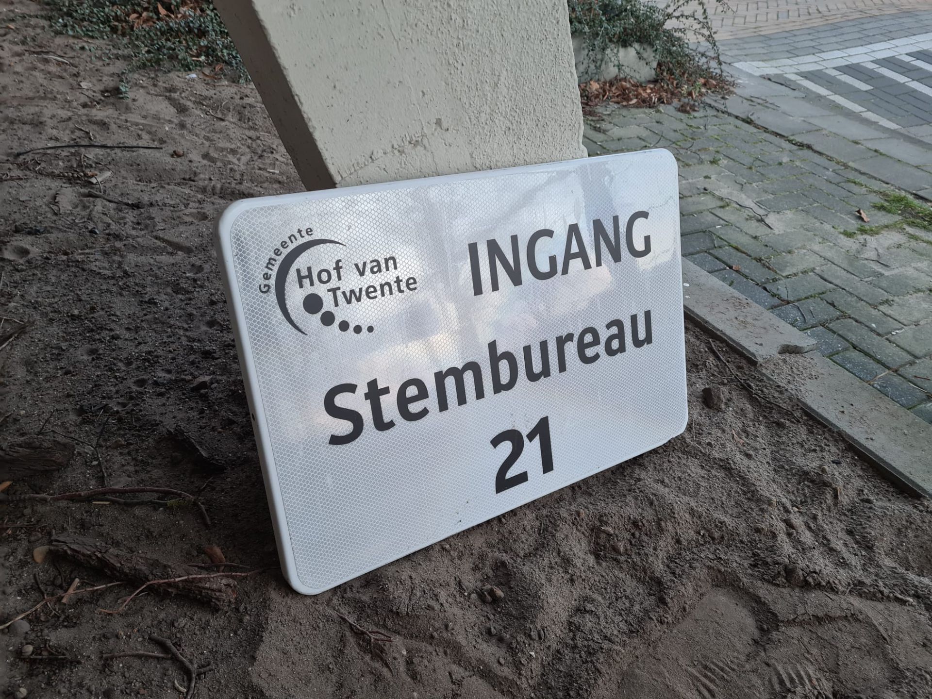 ​Laagste opkomstpercentage ooit voor gemeenteraadsverkiezingen Hof van Twente