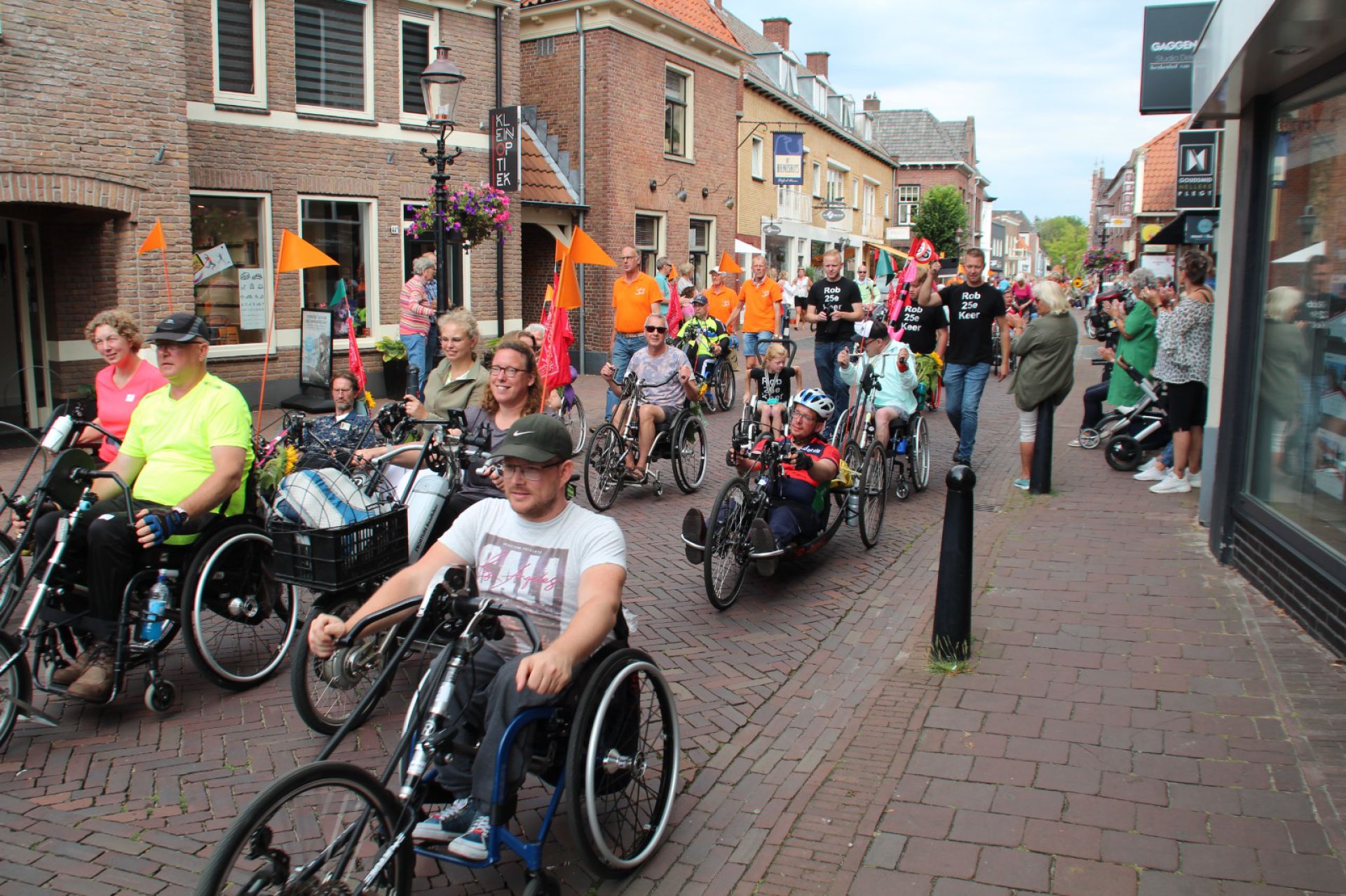 Rolstoel4daagse Delden feestelijk afgesloten