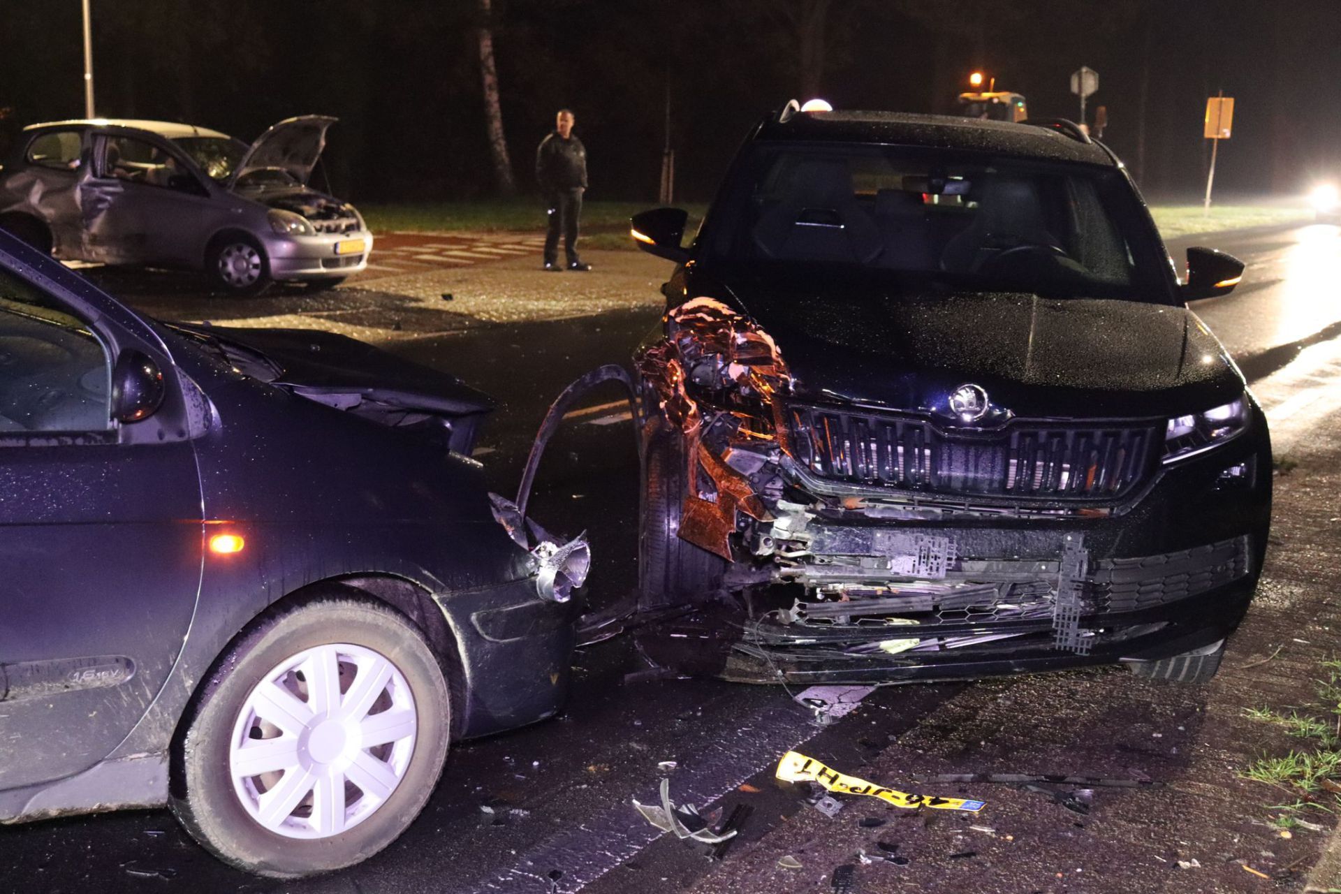 Brandweer knipt bestuurder uit auto na ongeval bij 'Witte brug'