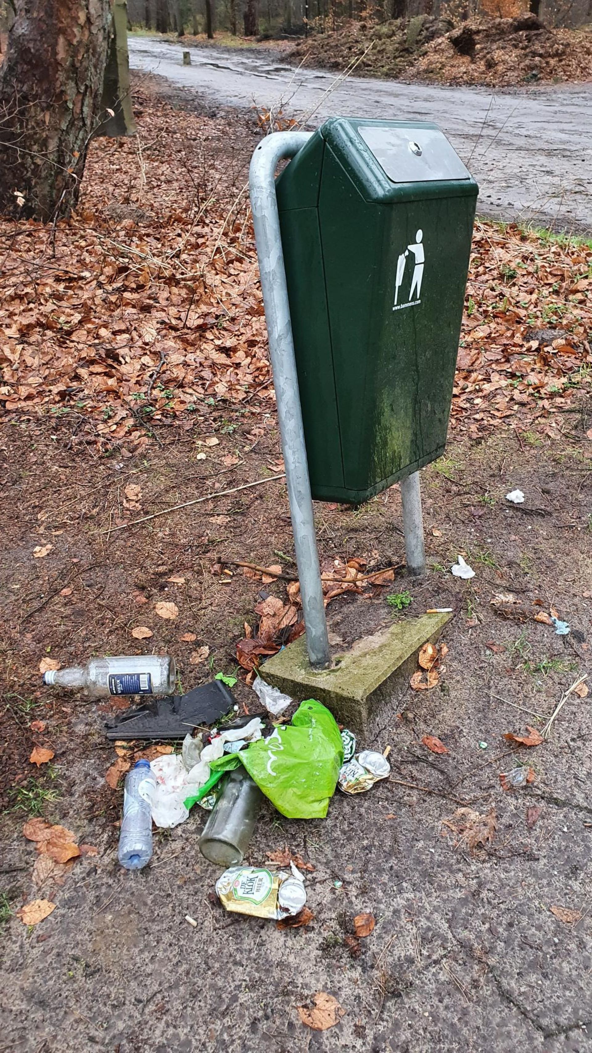 Gemeente start met vervanging en verwijdering afvalbakken in Delden en omgeving