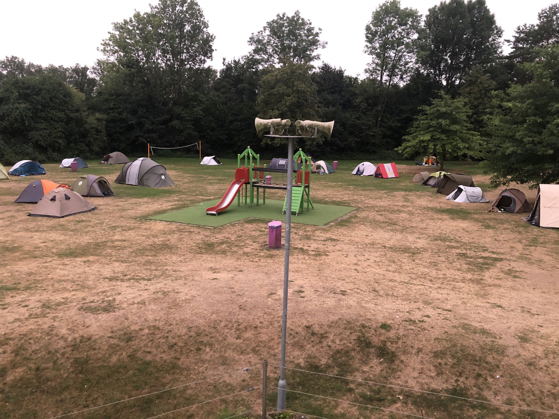 Populaire badcamping voor Deldense jeugd ook dit jaar op zwembad de Mors