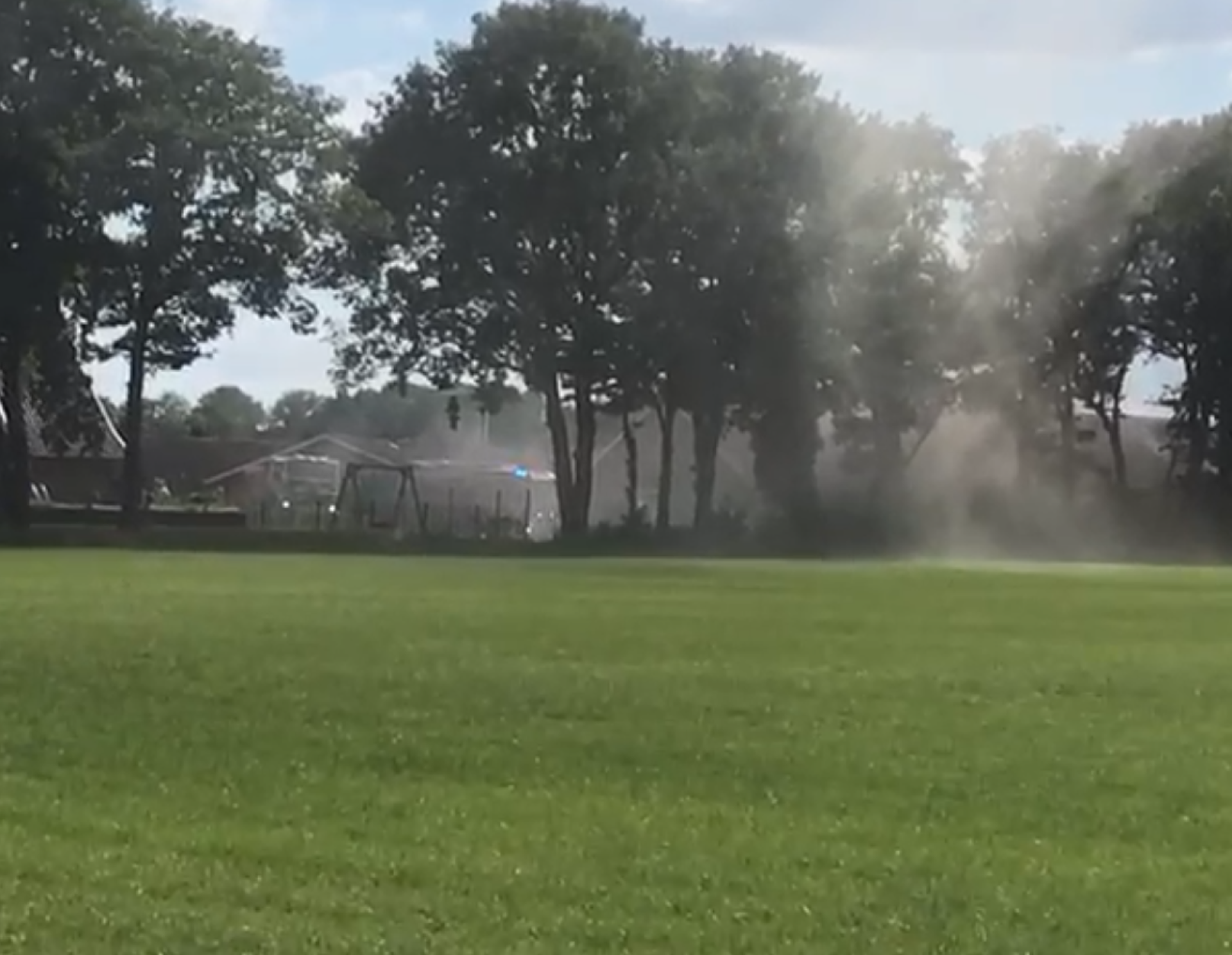 Video: Brand in schuur tussen Delden en Bentelo