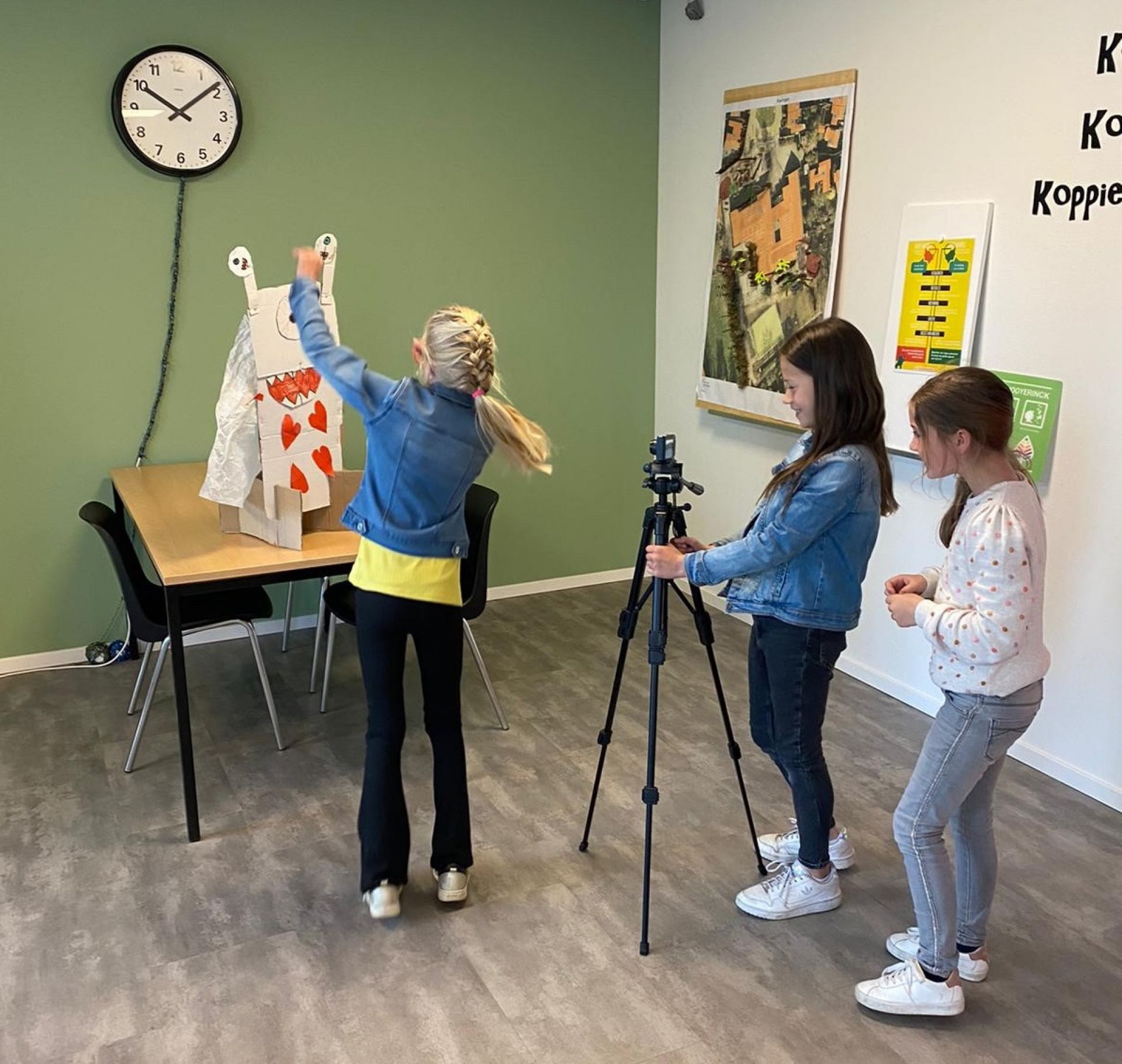 Een week met koffers vol verhalen: Culturele Veldtocht van start in Delden en Azelo
