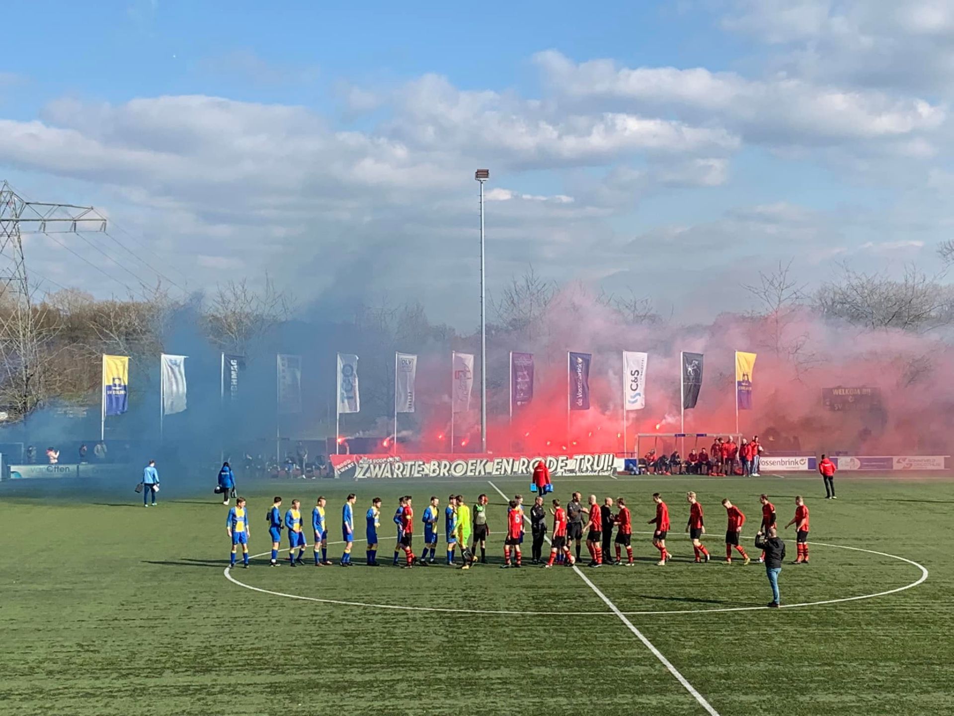 Rood Zwart en SV Delden kruisen degens in tweede seizoensderby