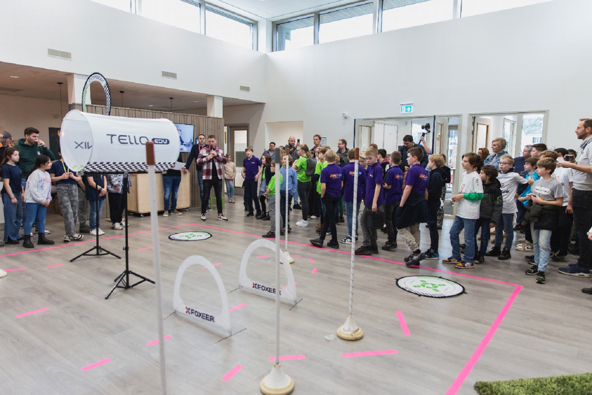 Tweede Drone Challenge Twente bij IKC Magenta