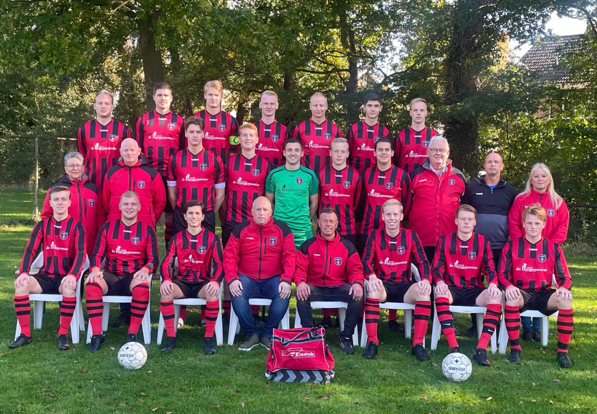 Update: Rood Zwart verliest nipt van UDI, maar pakt in periodetitel in bizarre ontknoping