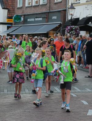 Intocht Avond4daagse Delden 2023