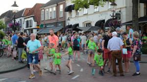 Intocht Avond4daagse Delden 2023