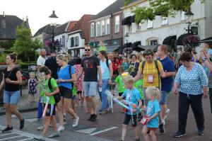 Intocht Avond4daagse Delden 2023