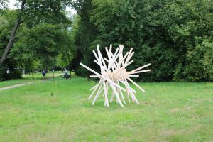 Opening van de beeldenexpositie Kunststation Delden