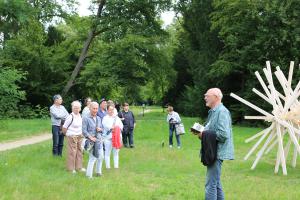 Opening van de beeldenexpositie Kunststation Delden