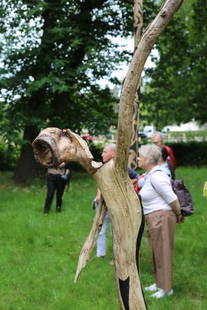 Opening van de beeldenexpositie Kunststation Delden