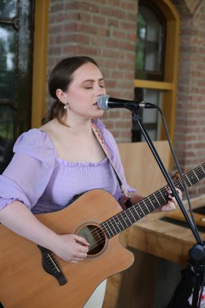 Opening van de beeldenexpositie Kunststation Delden