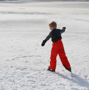 Schaatspret op natuurijsbaan Twickel bij Delden