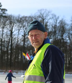 Schaatspret op natuurijsbaan Twickel bij Delden