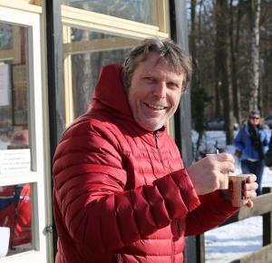 Schaatspret op natuurijsbaan Twickel bij Delden