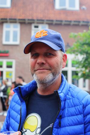 Jubilerende Weijenborg presenteert 'Hemels Hollands' met bekende live artiesten