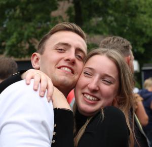 Jubilerende Weijenborg presenteert 'Hemels Hollands' met bekende live artiesten