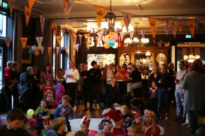 Sinterklaasfeest De Zwaan Delden