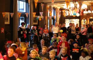 Sinterklaasfeest De Zwaan Delden