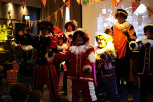 Sinterklaasfeest De Zwaan Delden