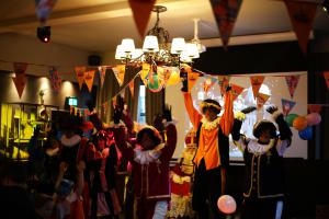 Sinterklaasfeest De Zwaan Delden