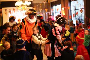 Sinterklaasfeest De Zwaan Delden