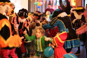 Sinterklaasfeest De Zwaan Delden
